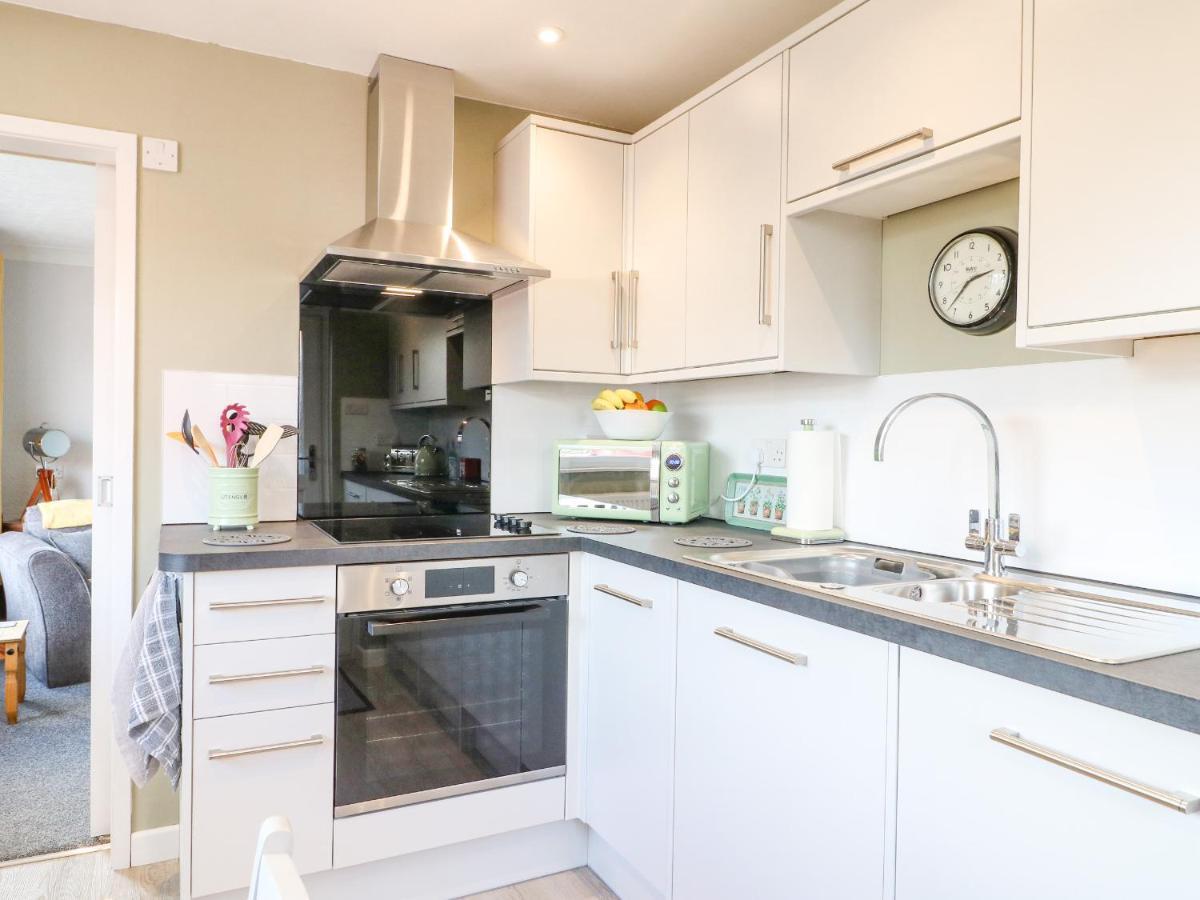 George'S Place Froghall Экстерьер фото